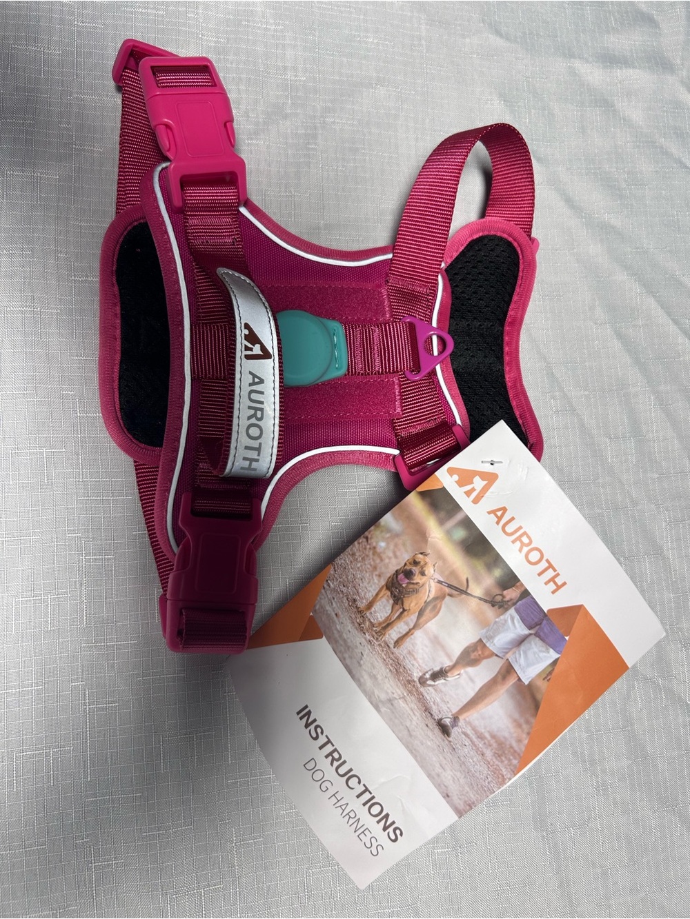 NEW AUROTH Padded No Pull Dog Harness Medium Pink Reflective Service Vest